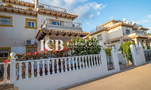 Adosado - Reventa - Orihuela Costa - La Zenia