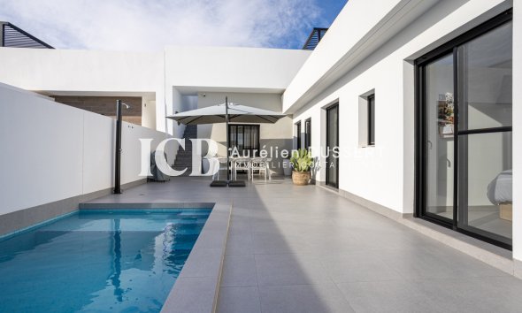Adosado - Reventa -
            Torre Pacheco - ICBC-50293