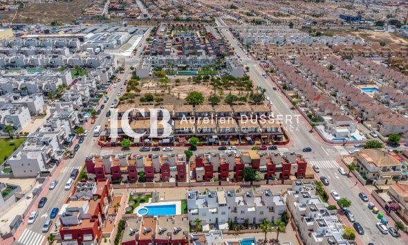 Adosado - Reventa - Torrevieja - Aguas Nuevas