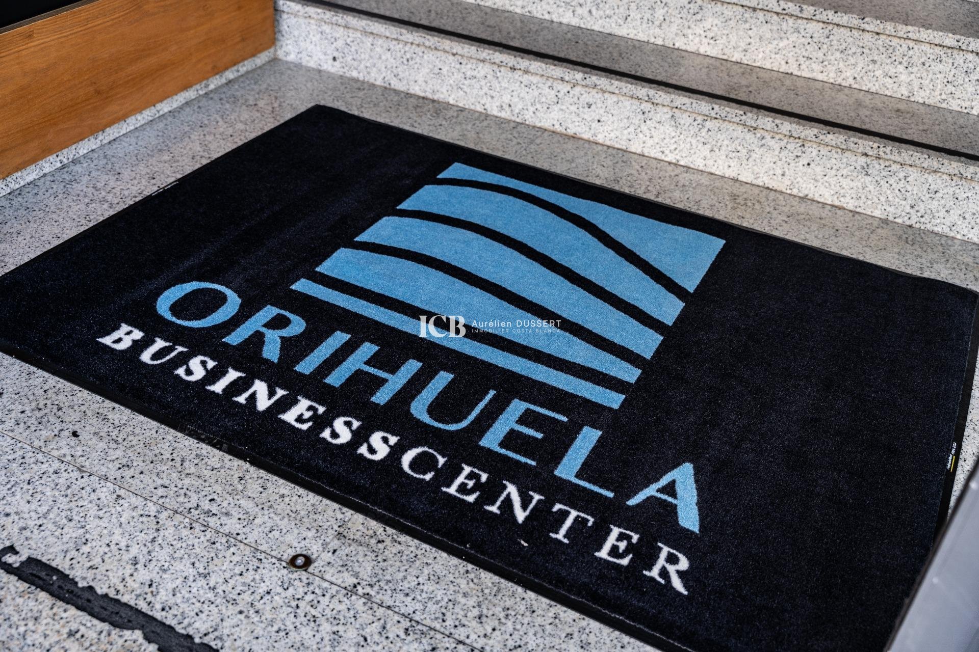 Alquiler a largo plazo - Comercial -
Orihuela Costa - Playa Flamenca