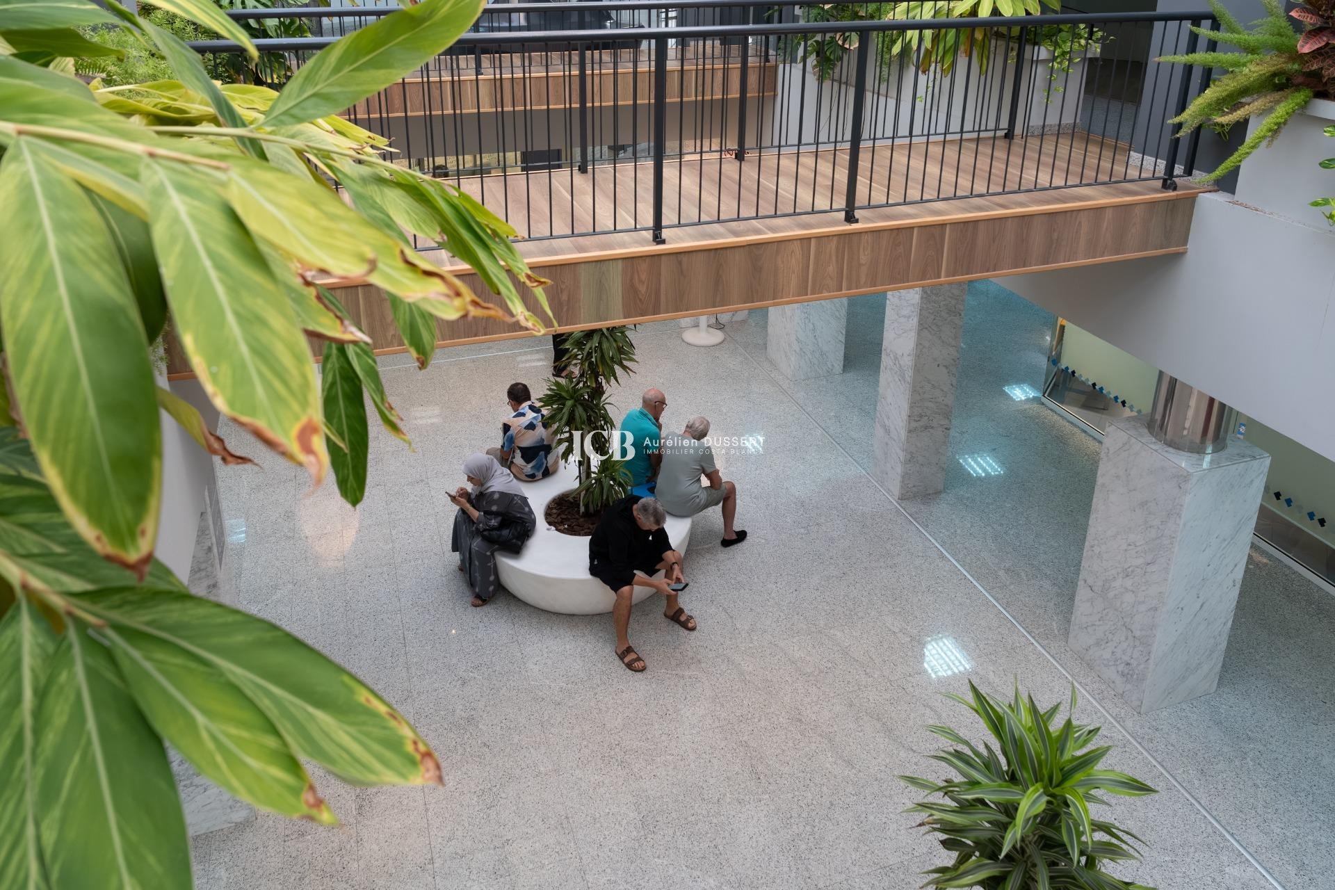 Alquiler a largo plazo - Comercial -
Orihuela Costa - Playa Flamenca