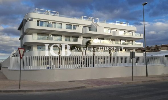 Apartamento / piso - Obra nueva -
            Orihuela Costa - ICB089