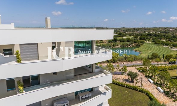 Apartamento / piso - Reventa - Las Colinas Golf - Las Colinas Golf