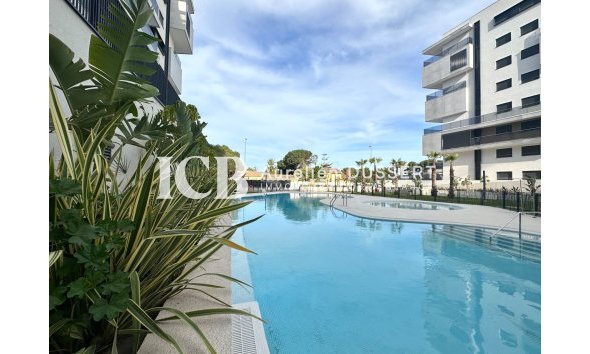 Apartamento / piso - Reventa - Orihuela Costa - Dehesa de campoamor