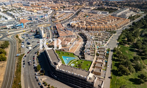 Apartamento / piso - Reventa - Orihuela Costa -
                La Zenia