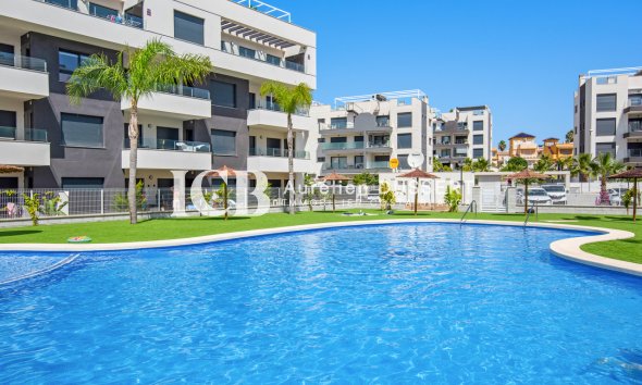 Apartamento / piso - Reventa - Orihuela Costa -
                Villamartín