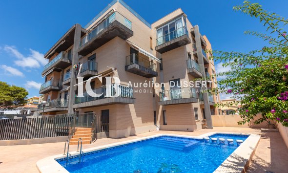 Apartamento / piso - Reventa - Punta Prima -
                Torrevieja