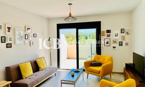 Apartamento / piso - Reventa -
            San Miguel de Salinas - ICB010