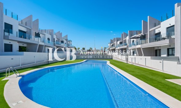 Apartamento / piso - Reventa - San Miguel de Salinas -
                San Miguel de Salinas