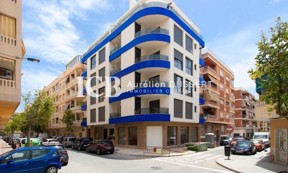 Apartamento / piso - Reventa - Torrevieja -
                Paseo maritimo