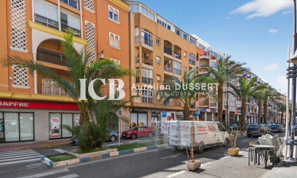 Apartamento / piso - Reventa - Torrevieja -
                Playa del Cura