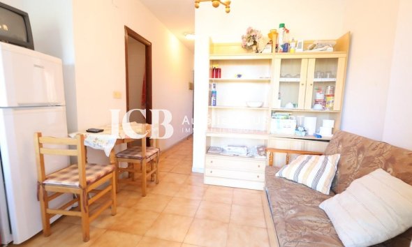 Apartment / flat - Resale - La Mata -
                La Mata