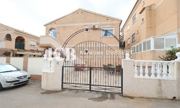 Apartment / flat - Resale - Orihuela Costa -
                La Zenia