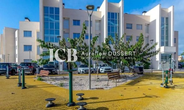 Apartment / flat - Resale - Orihuela Costa -
                Orihuela Costa