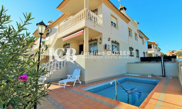 Apartment / flat - Resale - Orihuela Costa -
                Villamartín