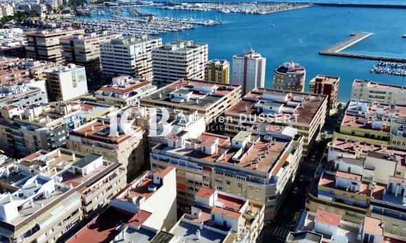 Apartment / flat - Resale -
            Torrevieja - ICBC-90844