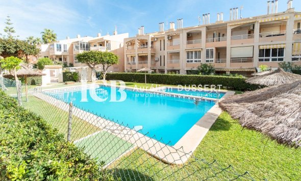 Apartment / flat - Resale - Torrevieja - Los Frutales