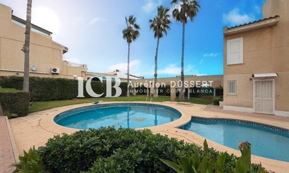 Apartment / flat - Resale - Torrevieja - Playa de los locos