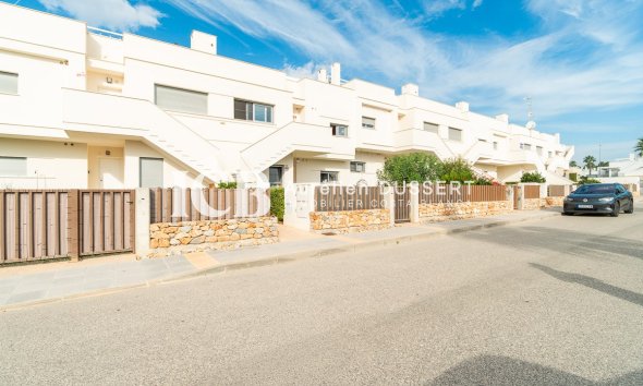 Apartment / flat - Resale - Vistabella Golf -
                Vistabella