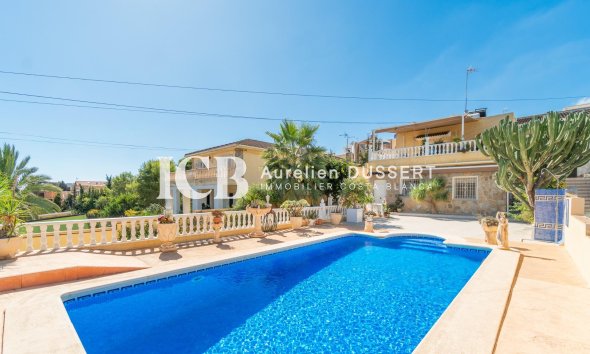 Casa independiente - Reventa - Los Balcones - Torrevieja