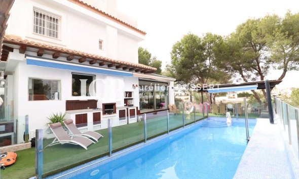 Casa independiente - Reventa -
            Orihuela Costa - ICBC-75999