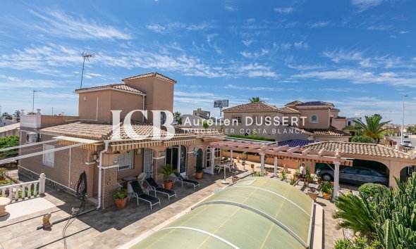 Detached house - Resale - Orihuela Costa - La Zenia