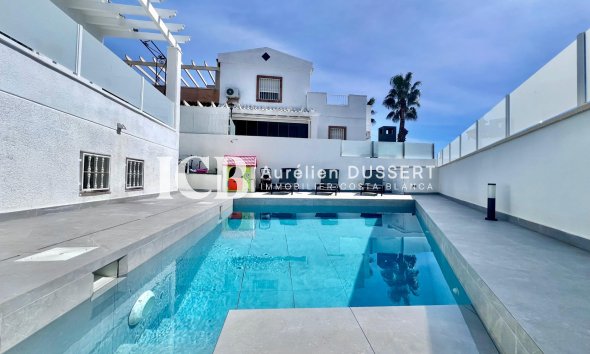 Detached house - Resale - San Miguel de Salinas -
                Las filipinas