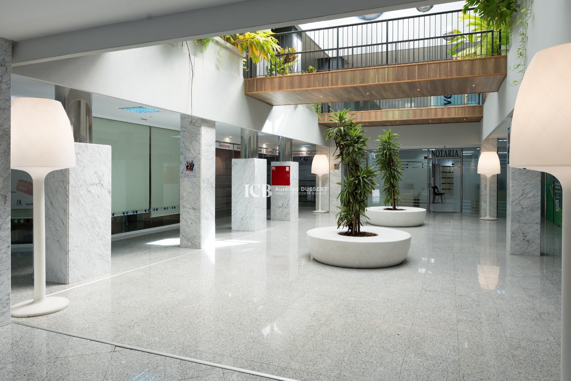 Long Term Rental - Commercial -
Orihuela Costa - Playa Flamenca