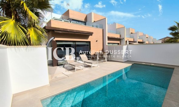 Maison mitoyenne - Revente - Algorfa -
                Algorfa