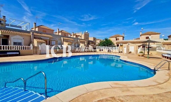 Maison mitoyenne - Revente - Los Balcones -
                Torrevieja