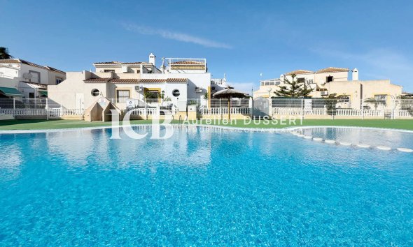 Maison mitoyenne - Revente - Orihuela Costa -
                La Campana