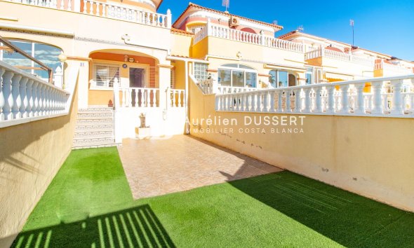 Maison mitoyenne - Revente - Orihuela Costa -
                La Zenia