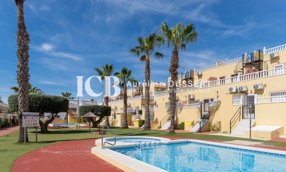 Maison mitoyenne - Revente - Orihuela Costa - La Zenia