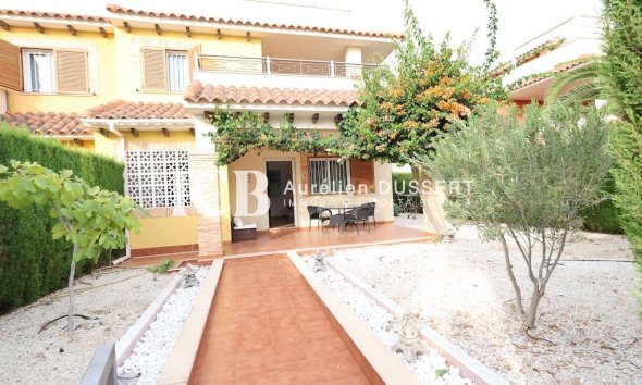 Maison mitoyenne - Revente - Orihuela Costa -
                Punta prima