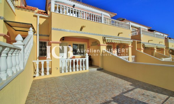 Maison mitoyenne - Revente - Orihuela Costa -
                Villamartín