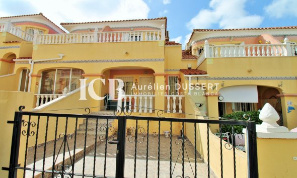 Maison mitoyenne - Revente - Orihuela Costa -
                Villamartín