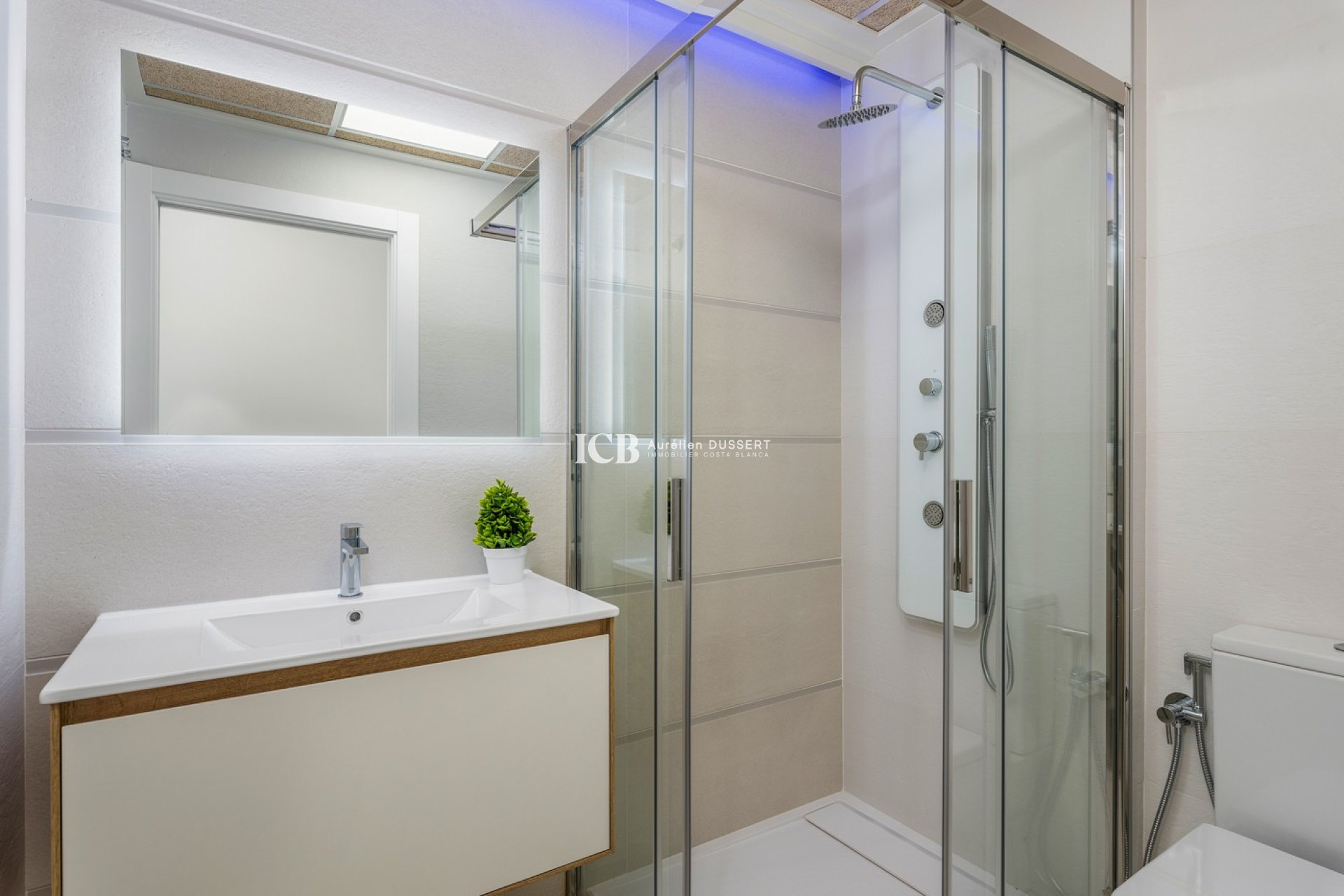 Obra nueva - Apartamento / piso -
Los Balcones - Torrevieja