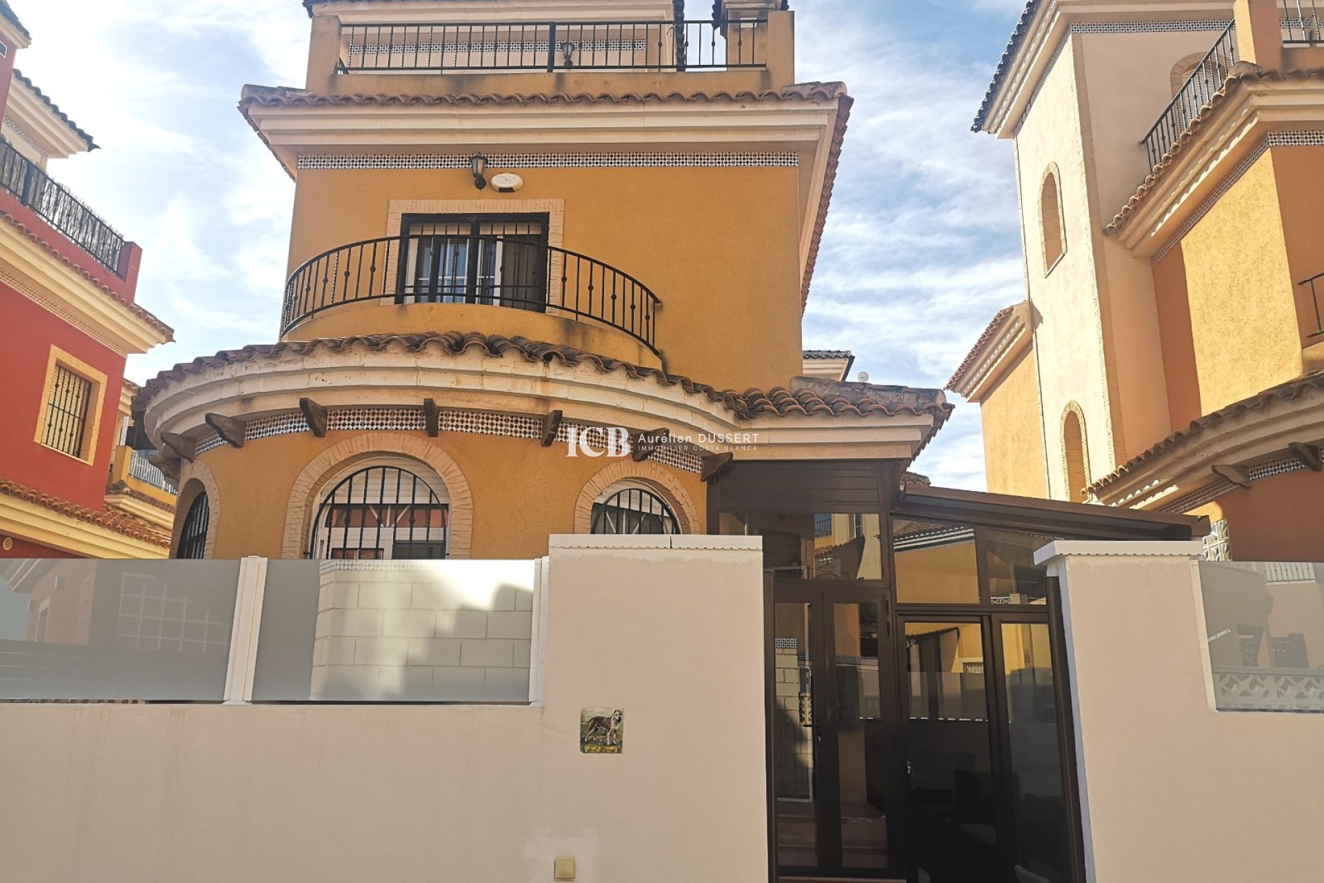 Resale - 4. House - Detached Villa -
Los Montesinos - La Herrada