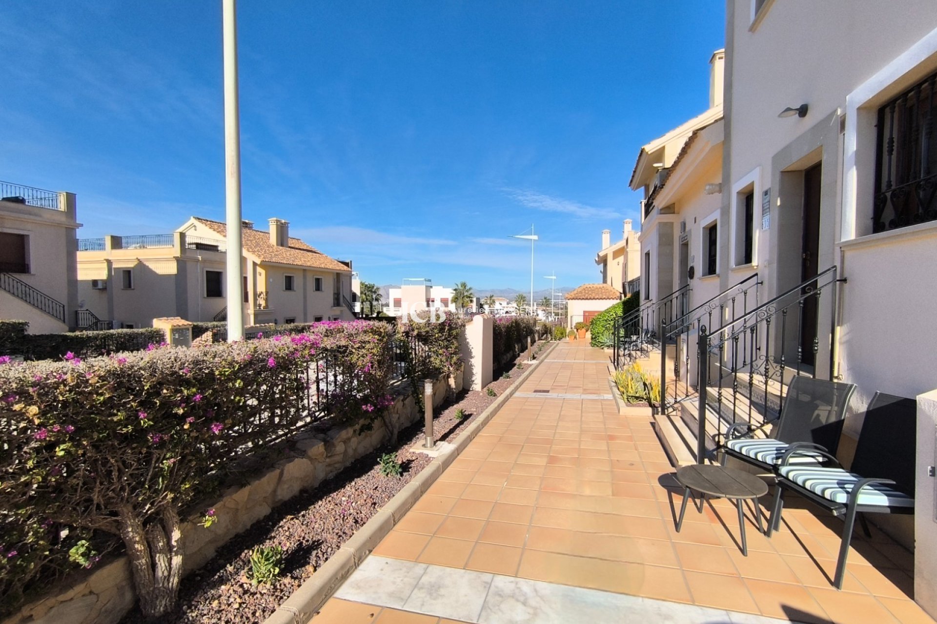 Resale - Apartment / flat -
Algorfa - La Finca Golf