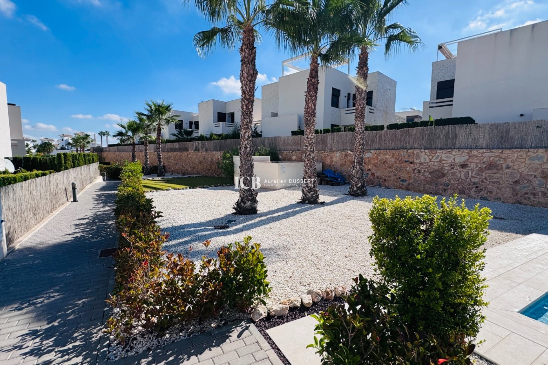 Resale - Apartment / flat -
Algorfa