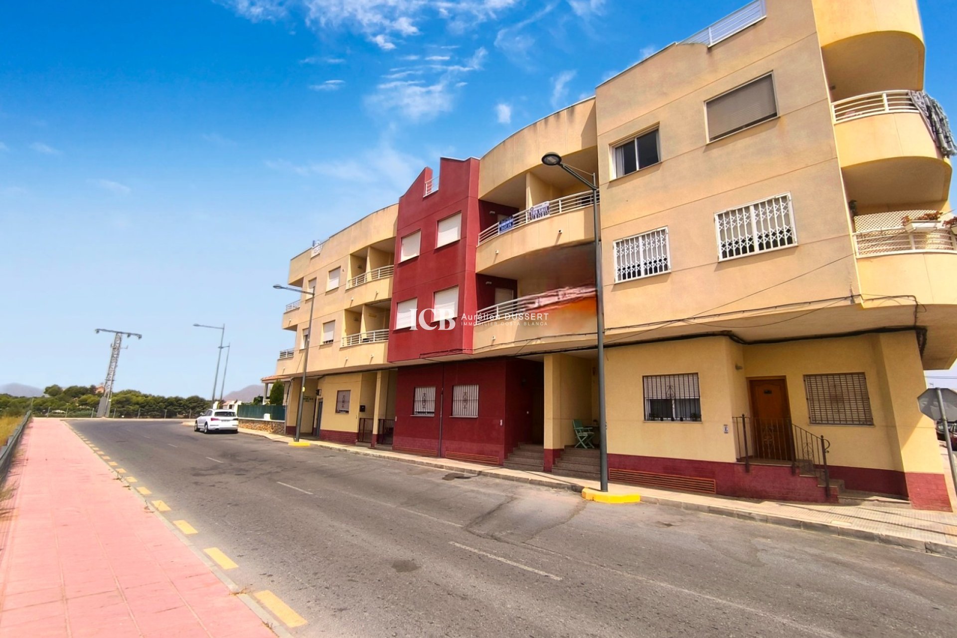 Resale - Apartment / flat -
Algorfa