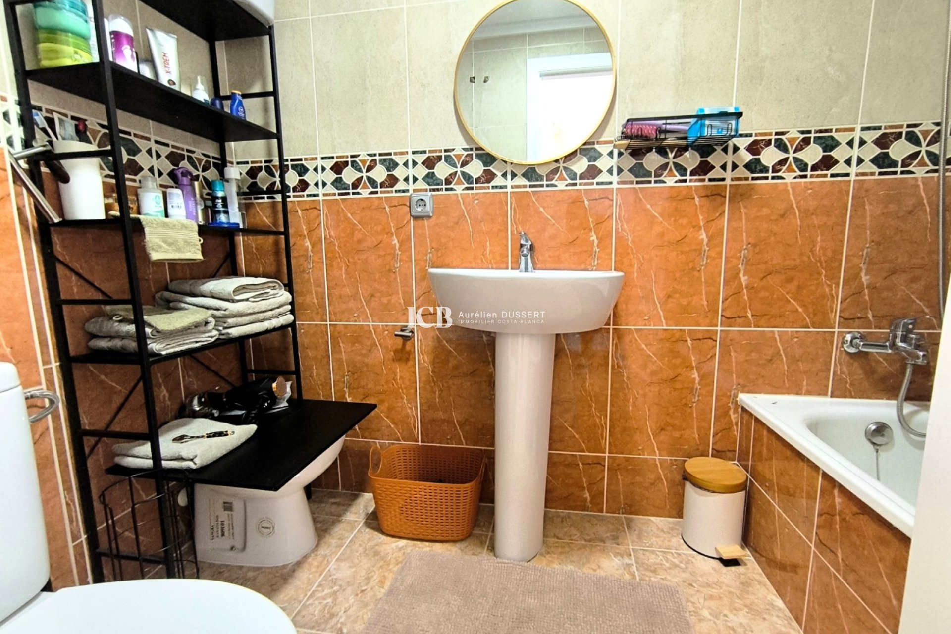 Resale - Apartment / flat -
Algorfa