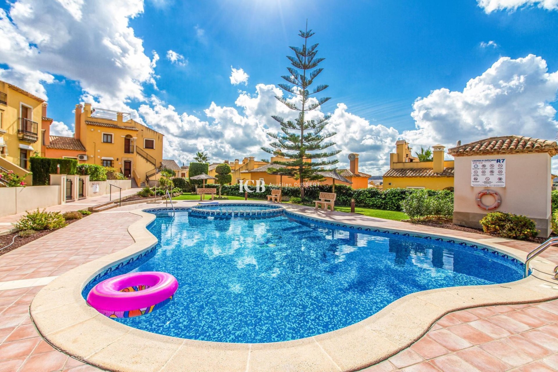 Resale - Apartment / flat -
Algorfa