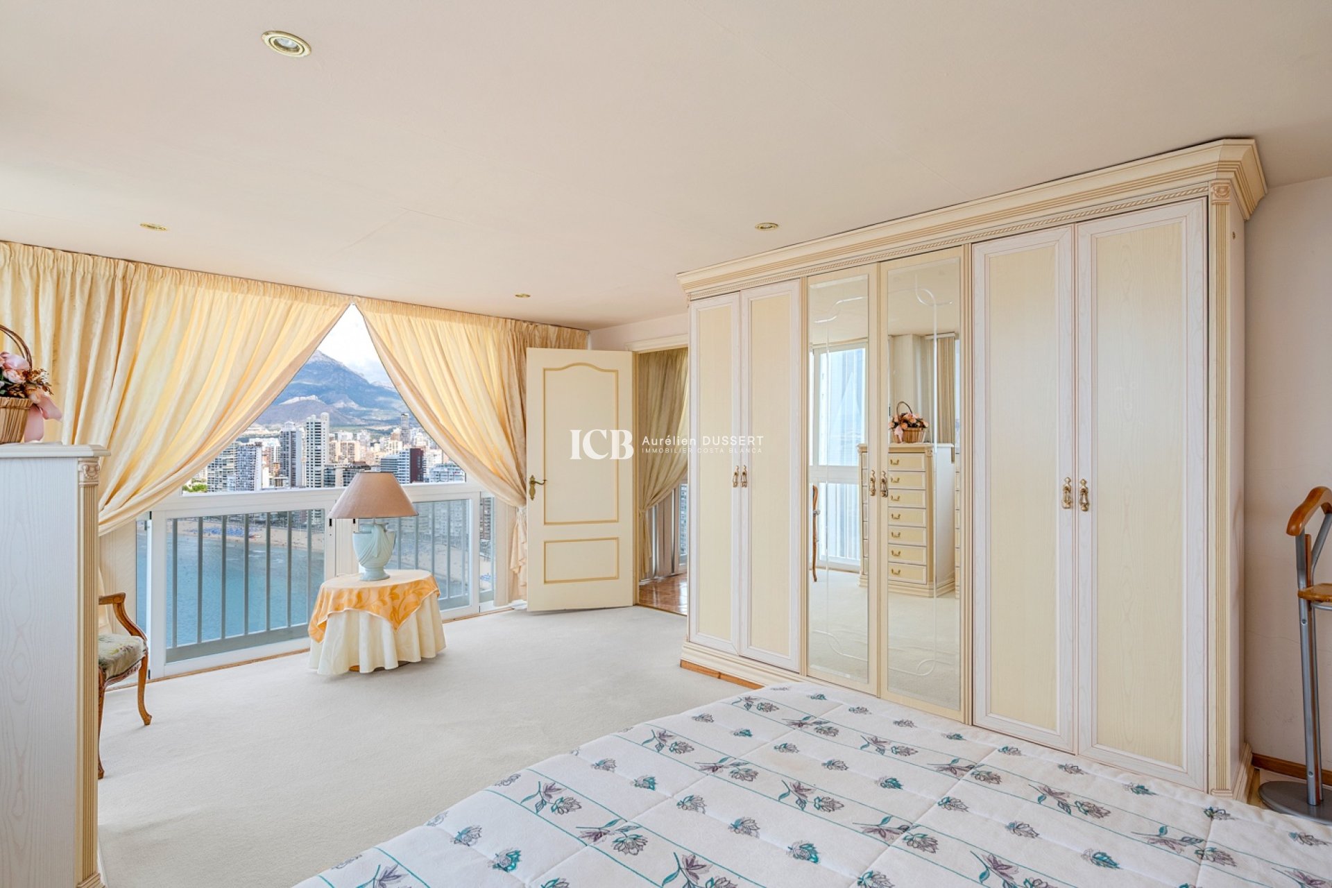 Resale - Apartment / flat -
Benidorm* - Levante*