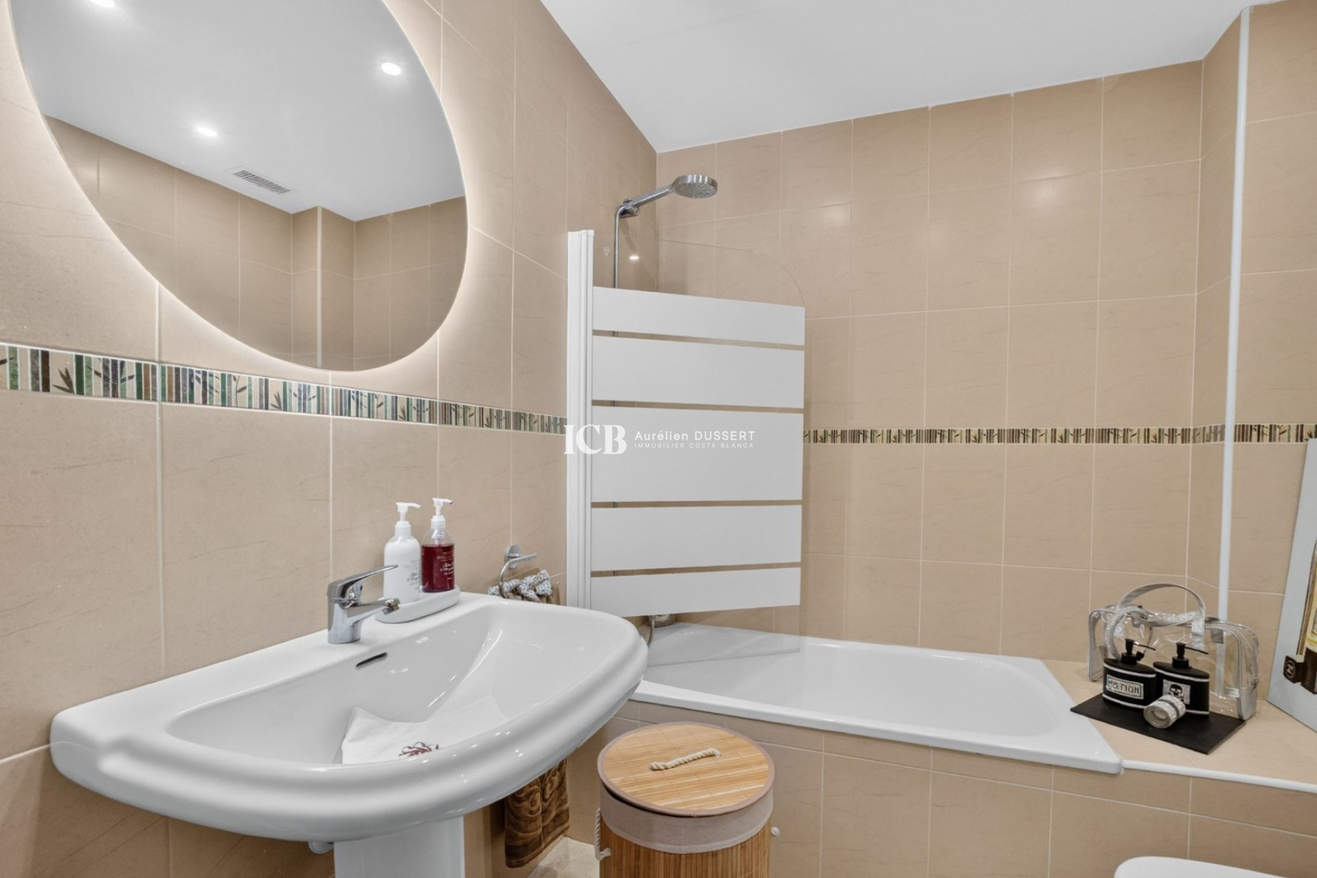 Resale - Apartment / flat -
Bigastro