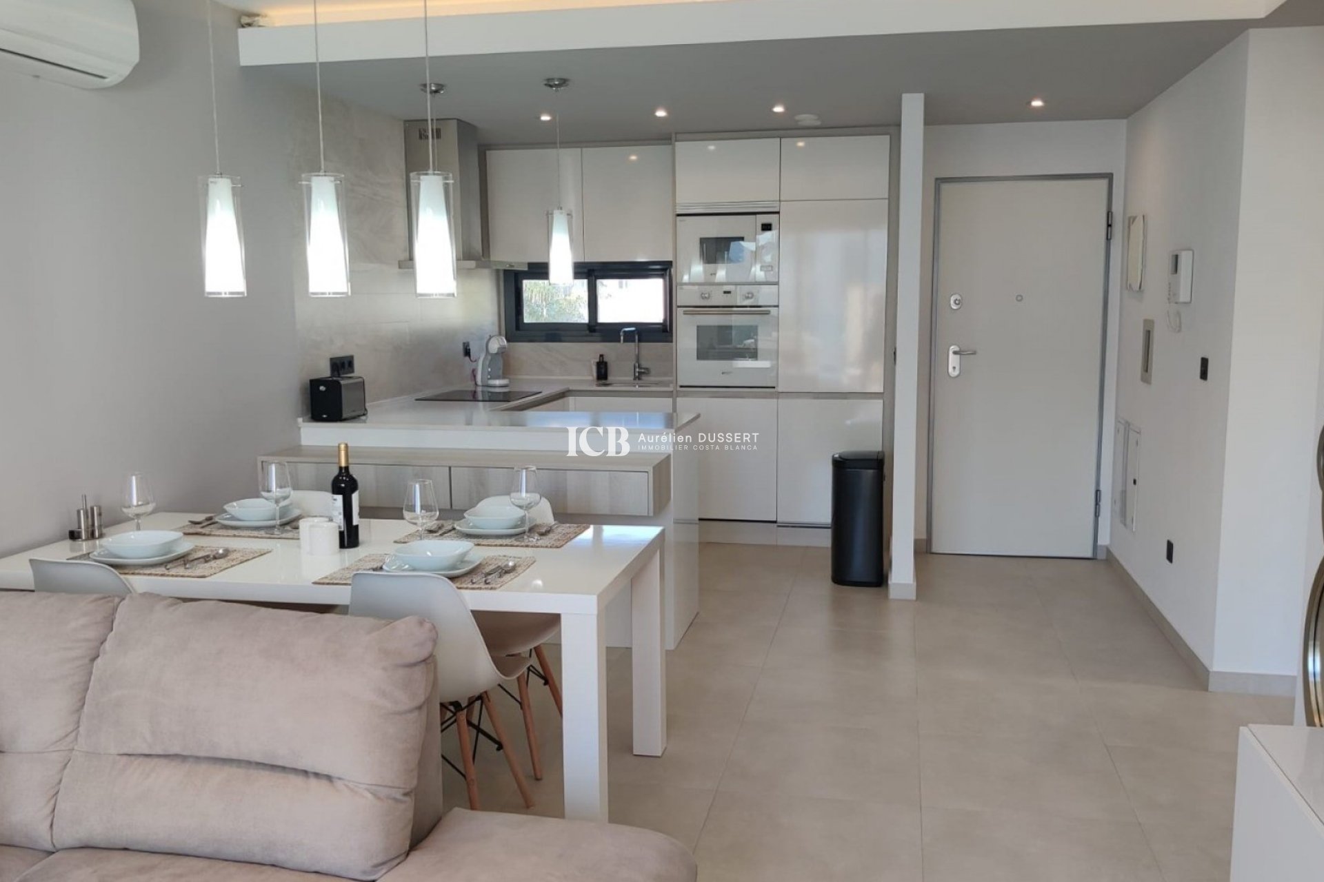 Resale - Apartment / flat -
Guardamar del Segura - El Raso