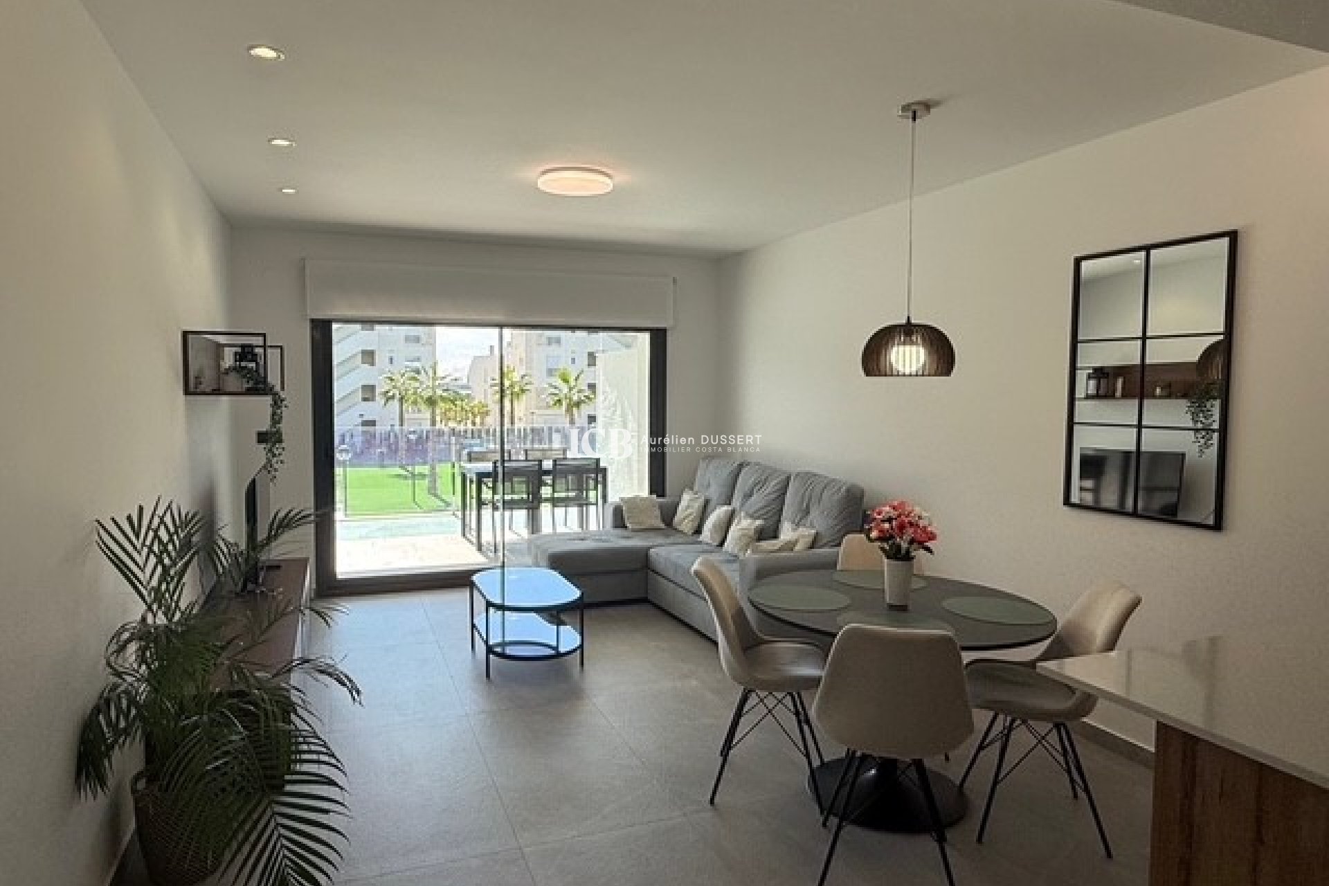 Resale - Apartment / flat -
Guardamar del Segura - El Raso