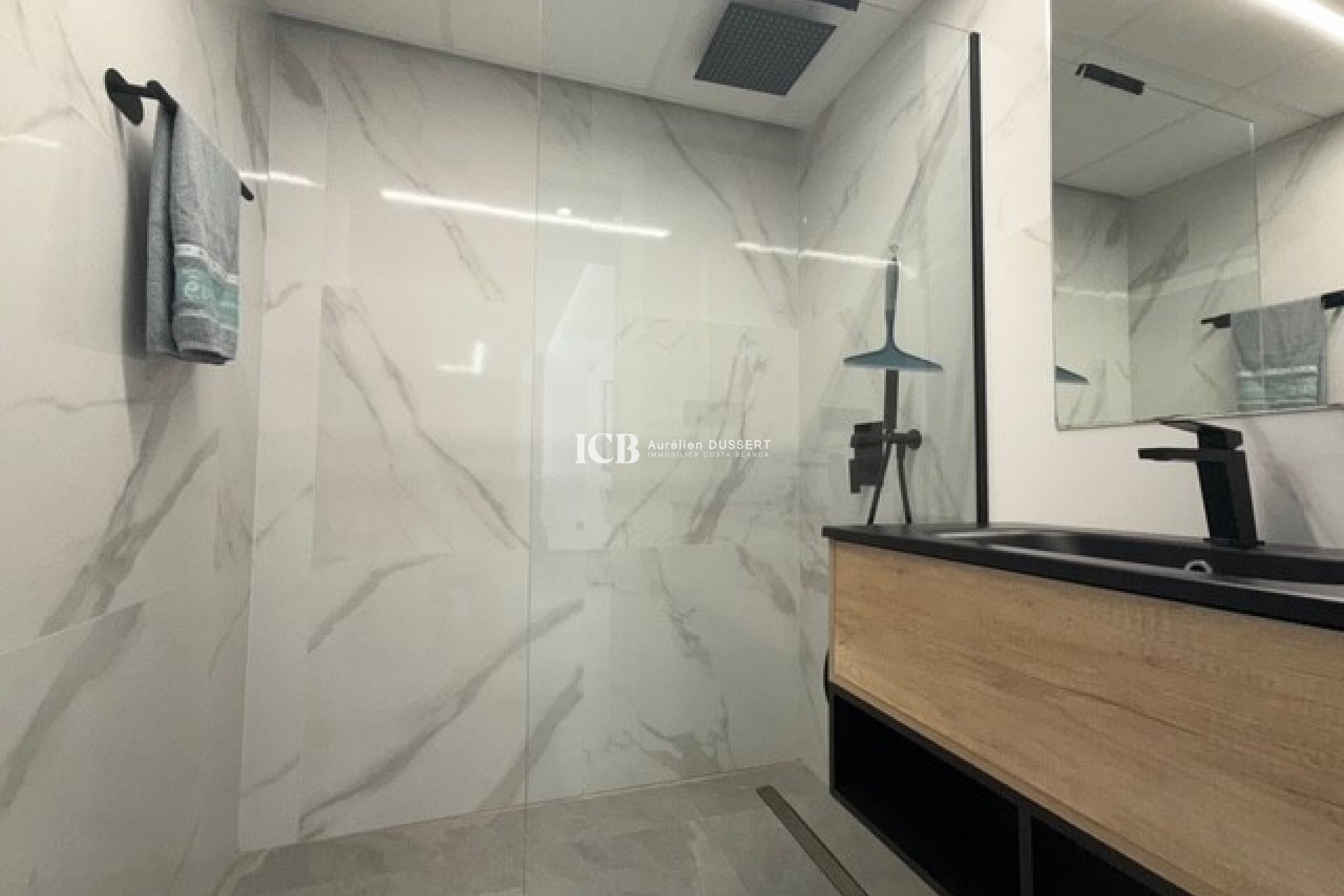 Resale - Apartment / flat -
Guardamar del Segura - El Raso