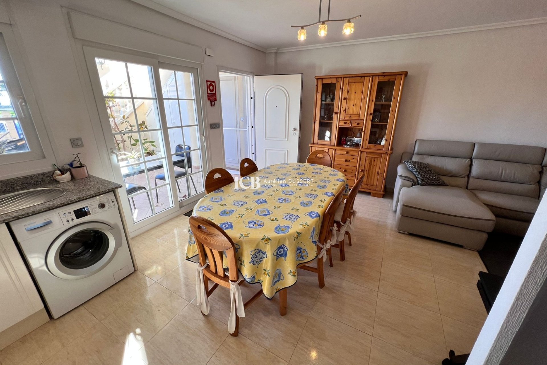 Resale - Apartment / flat -
Guardamar del Segura - El Raso