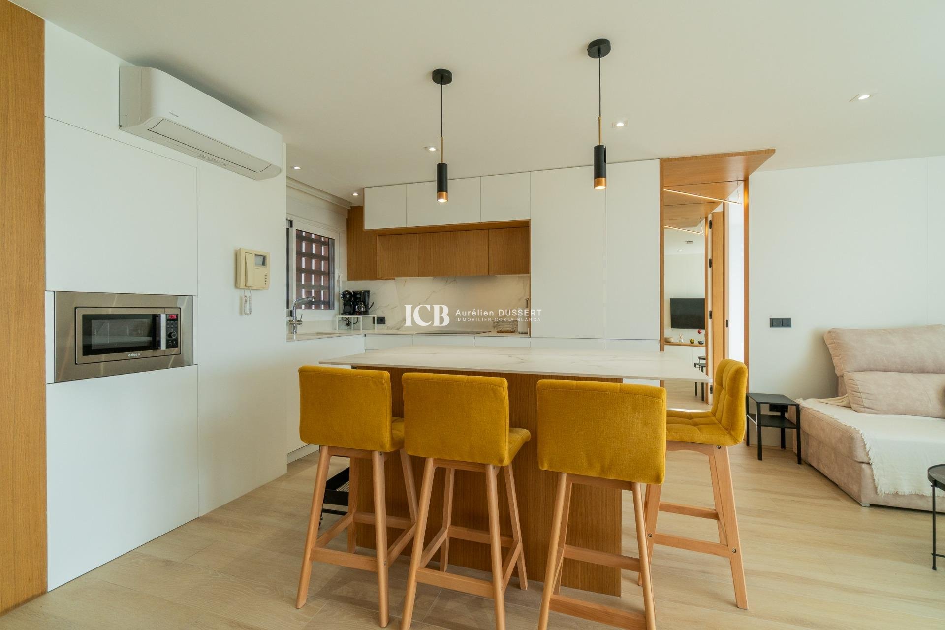 Resale - Apartment / flat -
Guardamar del Segura - Puerto Deportivo